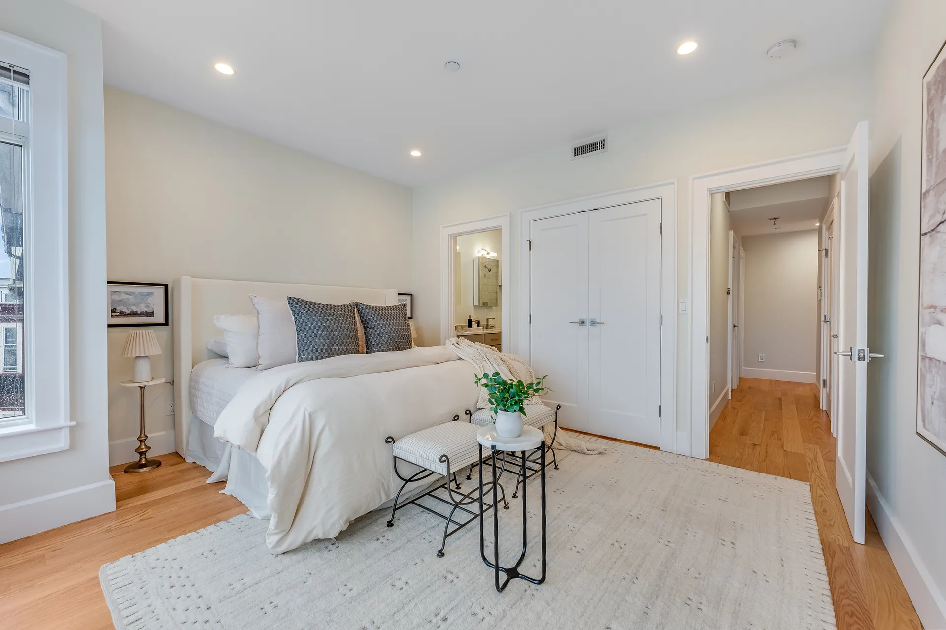 2 Bedroom Home for sale